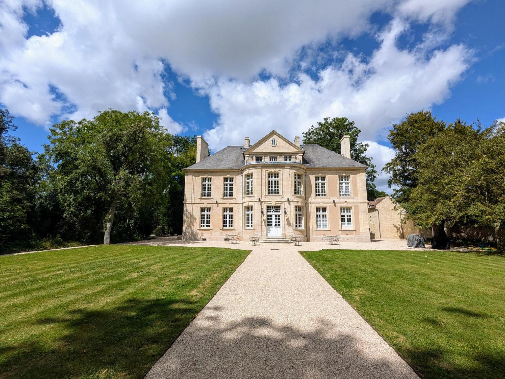 Hotel 4 Etoiles Chateau - Domaine De Coeurmandie Beny-sur-Mer Bagian luar foto